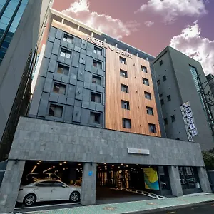 Bcent Hotel