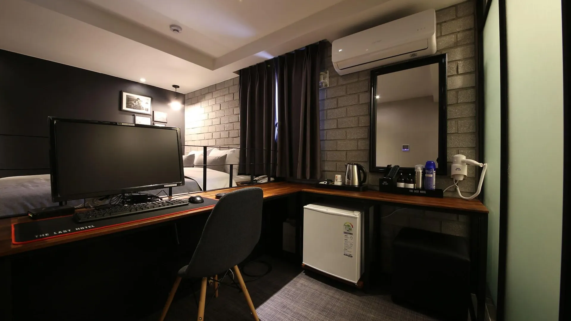 The Last Hotel Nampo Busan