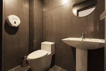 The Last Hotel Nampo Busan 2*,