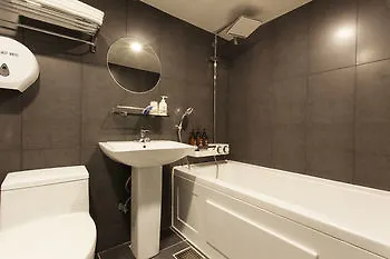 The Last Hotel Nampo Busan